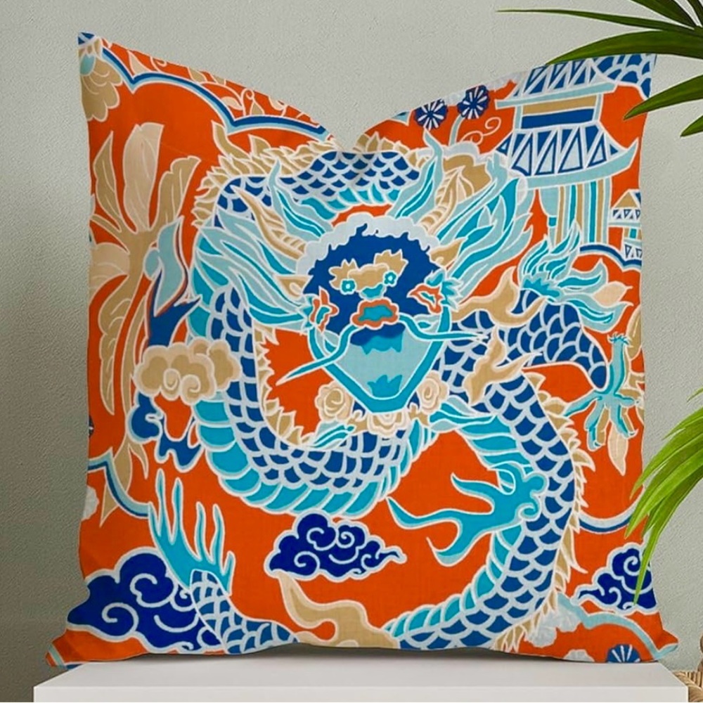 NWT - 2 Pillow Covers - Thibaut Style "Imperial Dragon" - 22" x 22", Covers Only